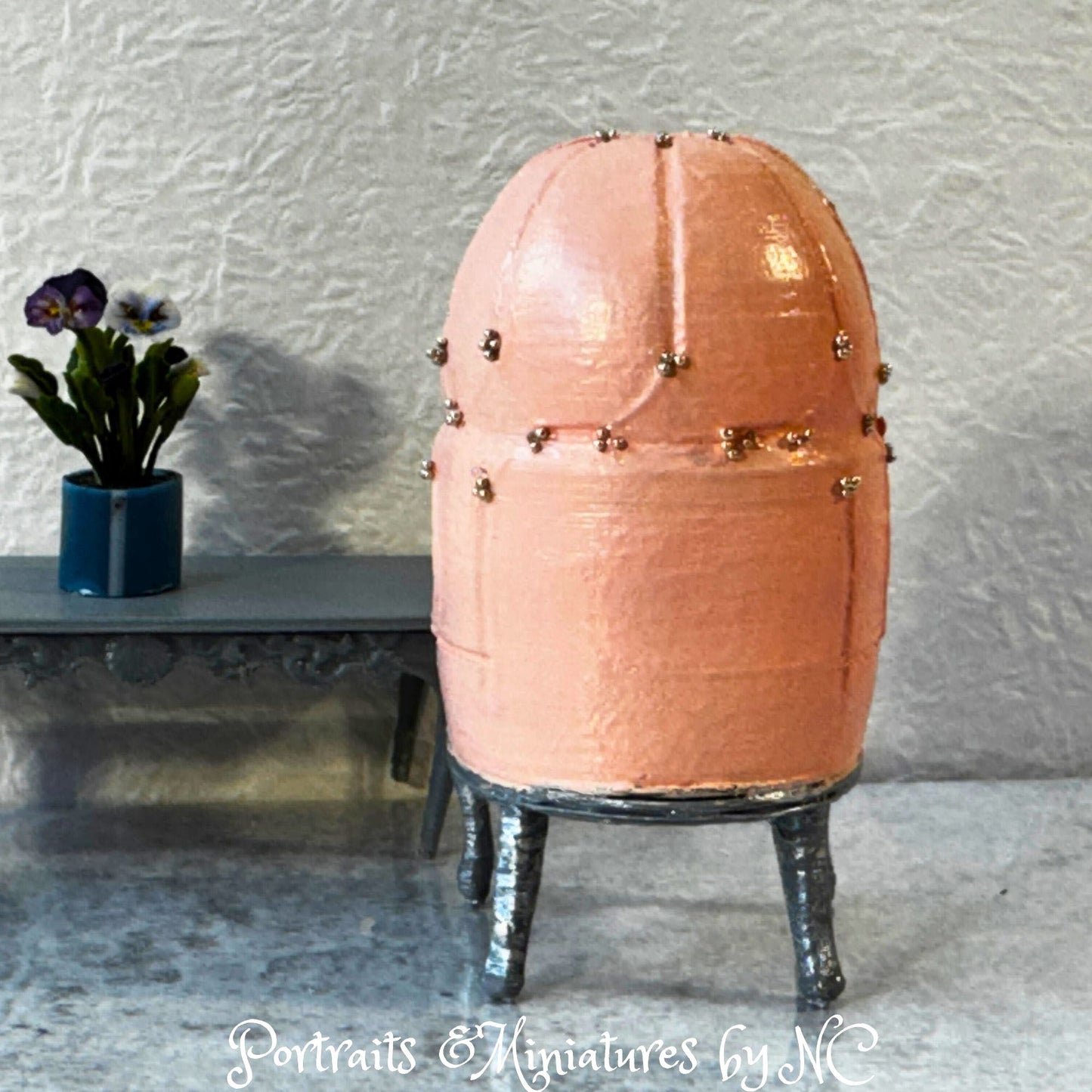 Miniature Canopy (Balloon) Chair in 1/24 Scale