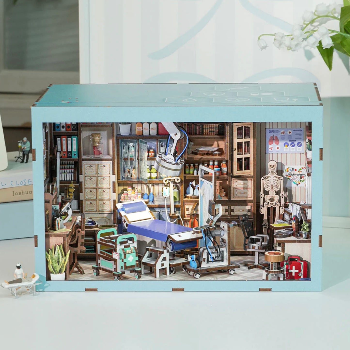 Diy Book Nook Kit - Doctor's Office