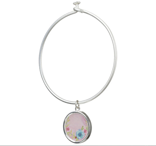 charm-bracelet-side-view