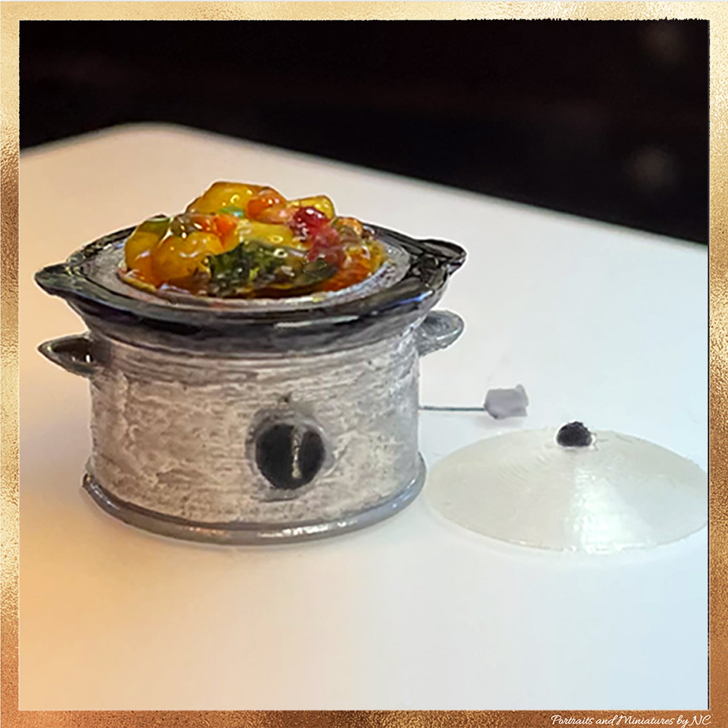 Dollhouse Miniature Crockpot Slow Cooker with Stew with Removable Lid 1 12 Scale Dollhouse Kitchen Accessory