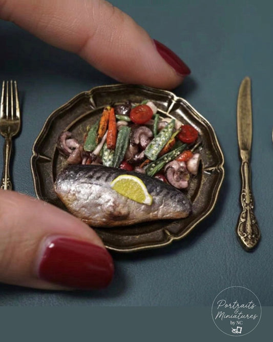 Scaled to Perfection: Miniature Fish Platters for Your Diorama