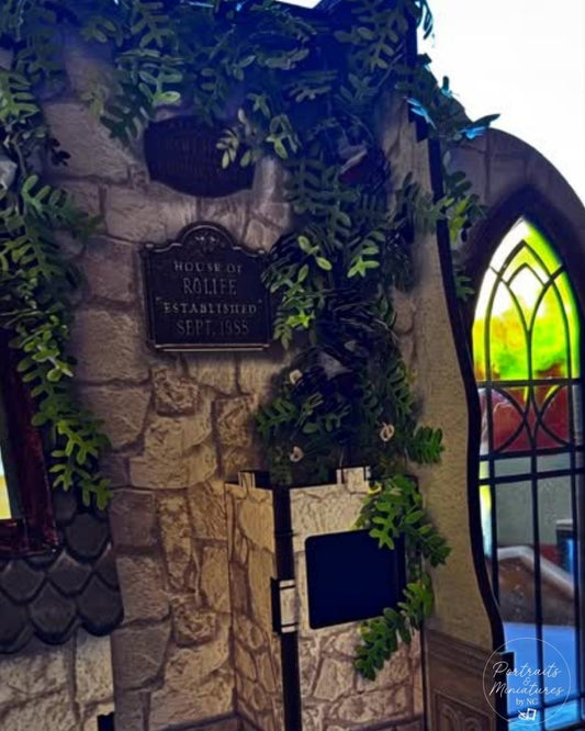 Exterior with handmade vine