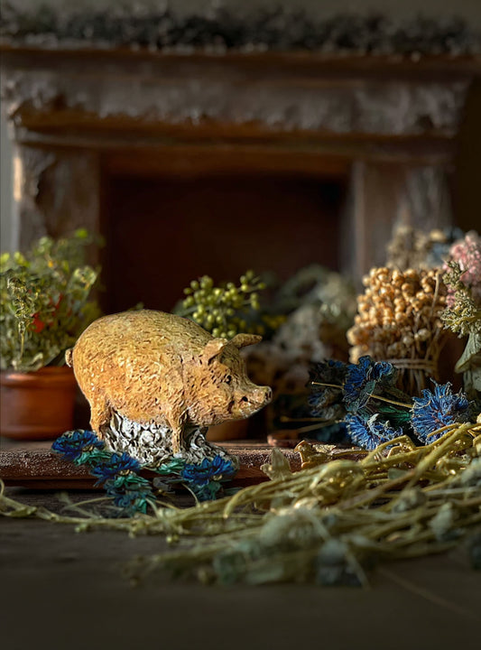 farmhouse pig