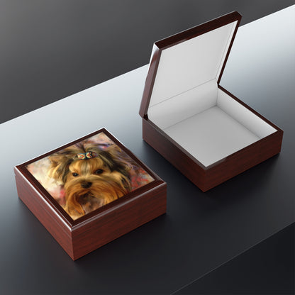 Andenken-/Schmuckkästchen – Yorkshire Terrier mit Schleife – Lackkästchen 7 x 7 x 3 Zoll