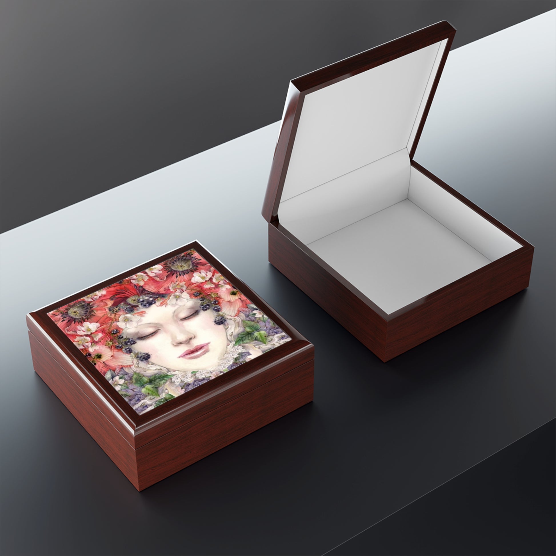 Jewelry/ Keepsake Box - Poppy Fairy - Lacquered Box  open