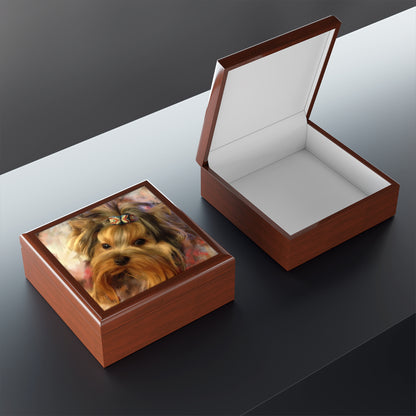 Andenken-/Schmuckkästchen – Yorkshire Terrier mit Schleife – Lackkästchen 7 x 7 x 3 Zoll