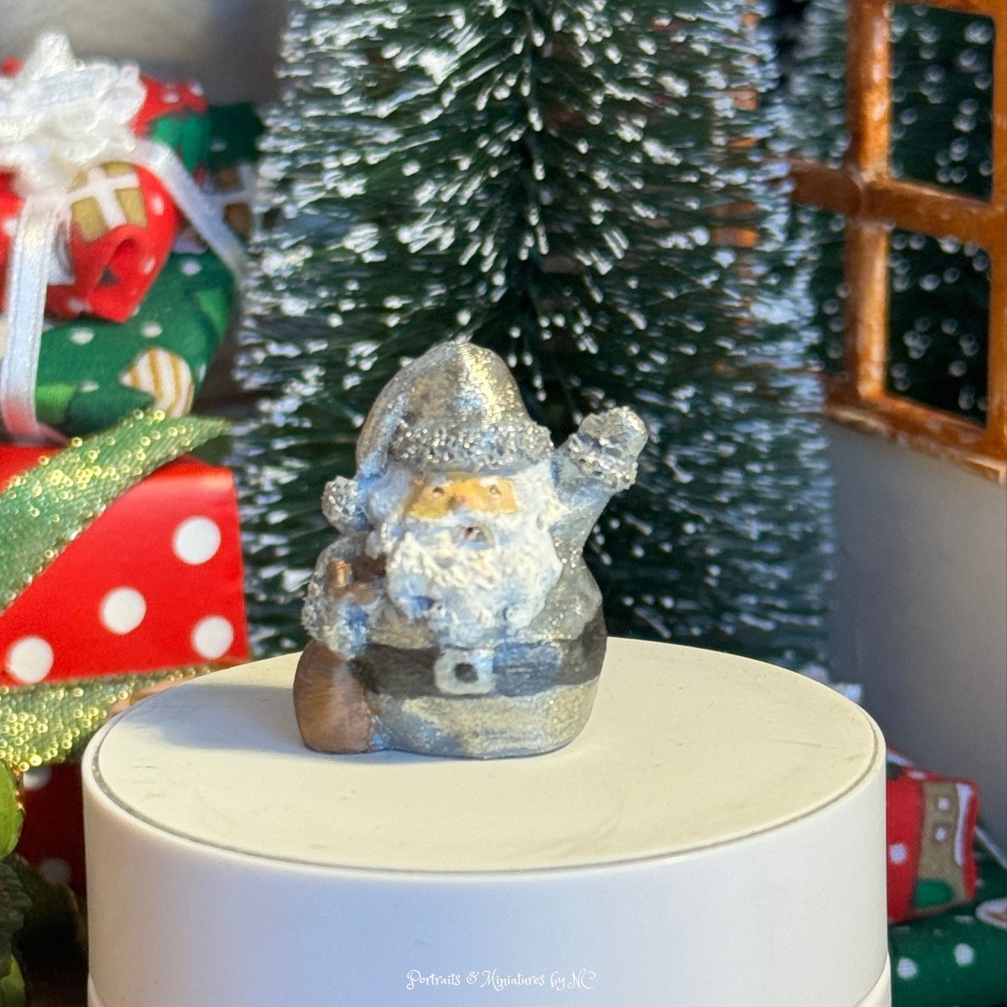 MiniatureSanta in silver