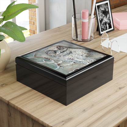 Jewelry/ Keepsake Box - Owl - Lacquered Box