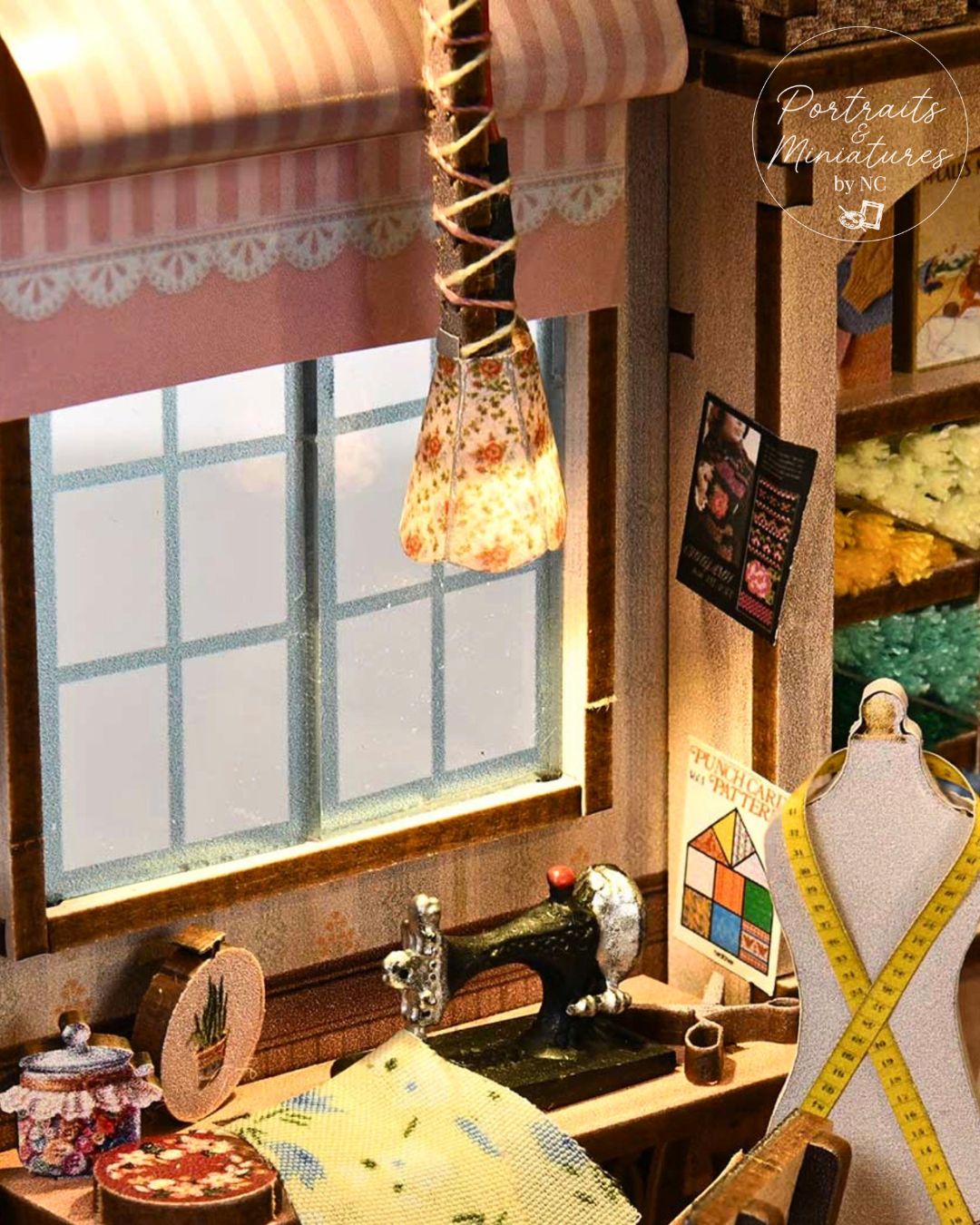 Fifijoy_Sewing_Room_Book_Nook-sewing machine
