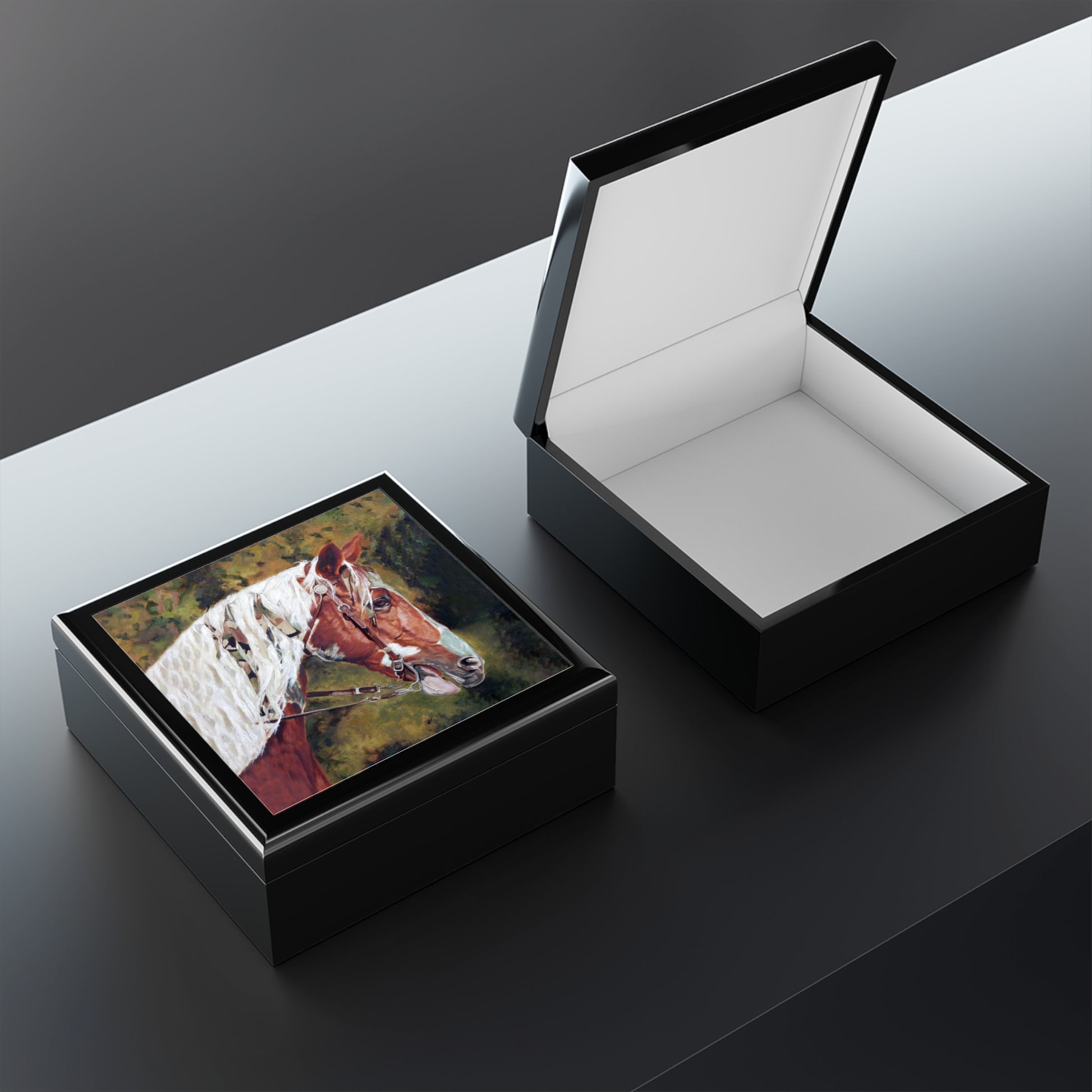 Lacquered Jewelry Keepsake Box with Horse Head Lid open