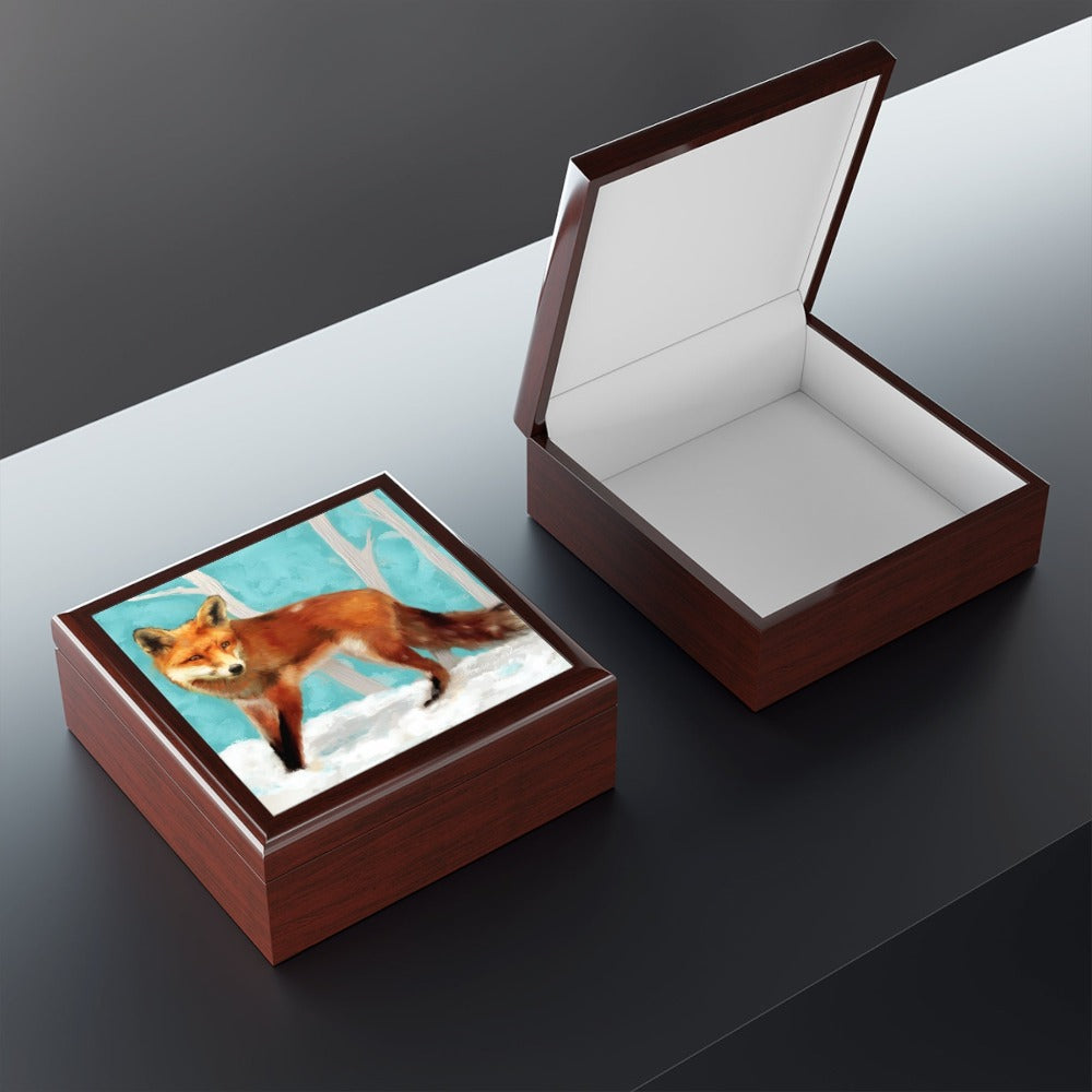 Keepsake/Jewelry Box - Red Fox - Wood Lacquer Box  open 