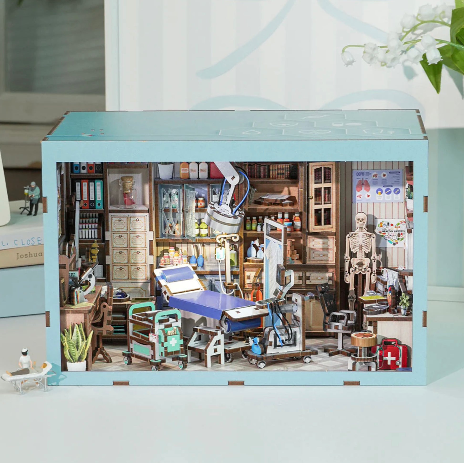 Diy Book Nook Kit - Doctor's Office