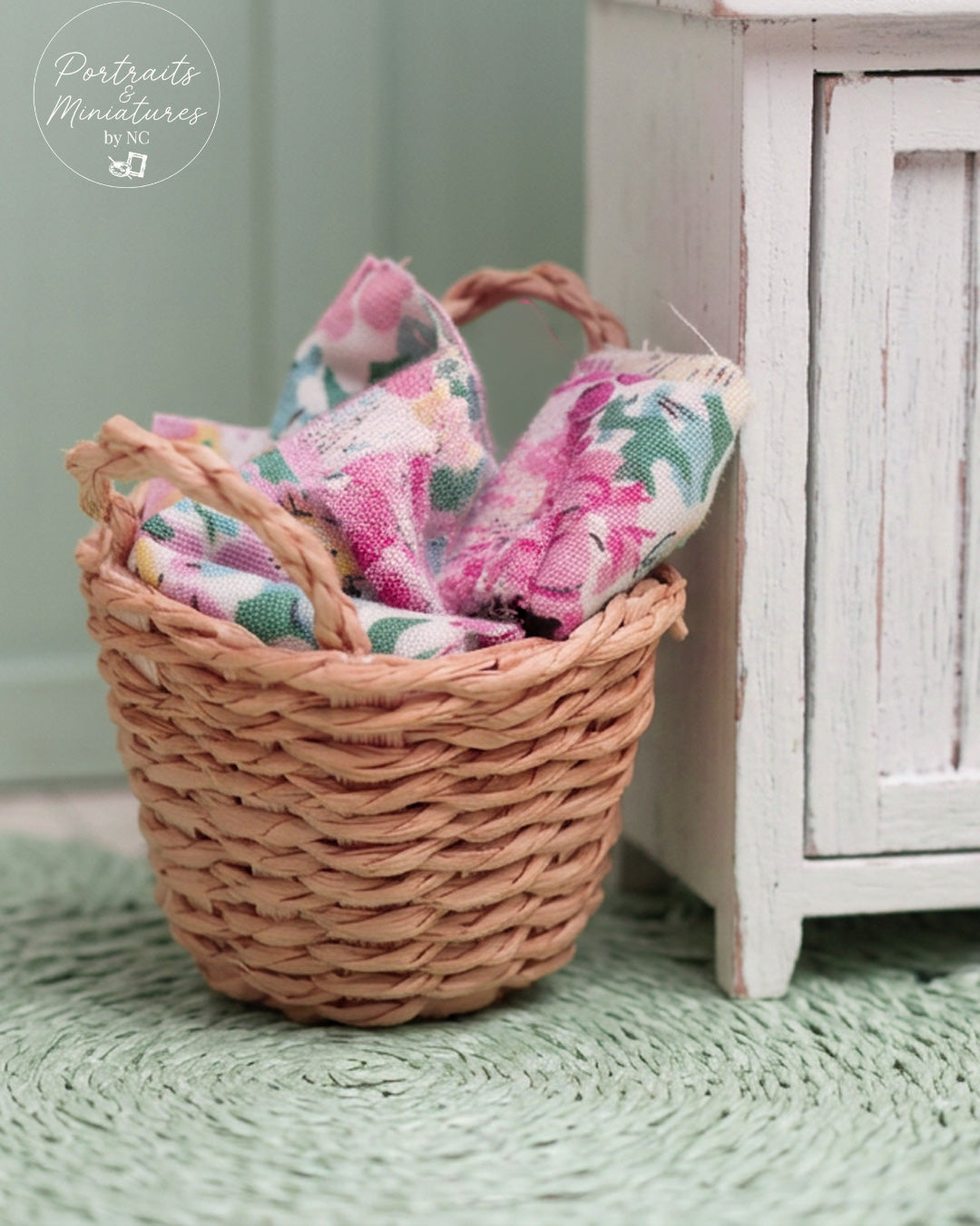 1:12 Scale Miniature Woven Storage Basket – Petite Artisan Handcrafted Dollhouse Accessory