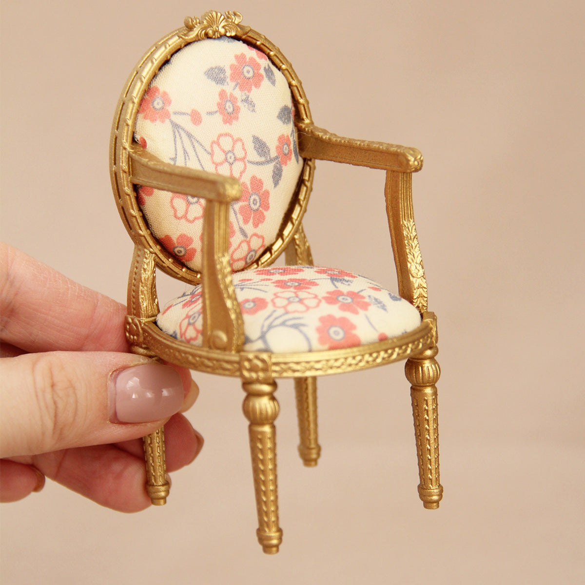 Vintage Style Miniature Armchair | 1:12 Scale Dollhouse Furniture Accessories-gold chair