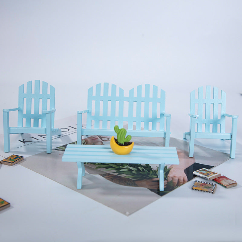 Dollhouse Park Table And Chairs  blue set