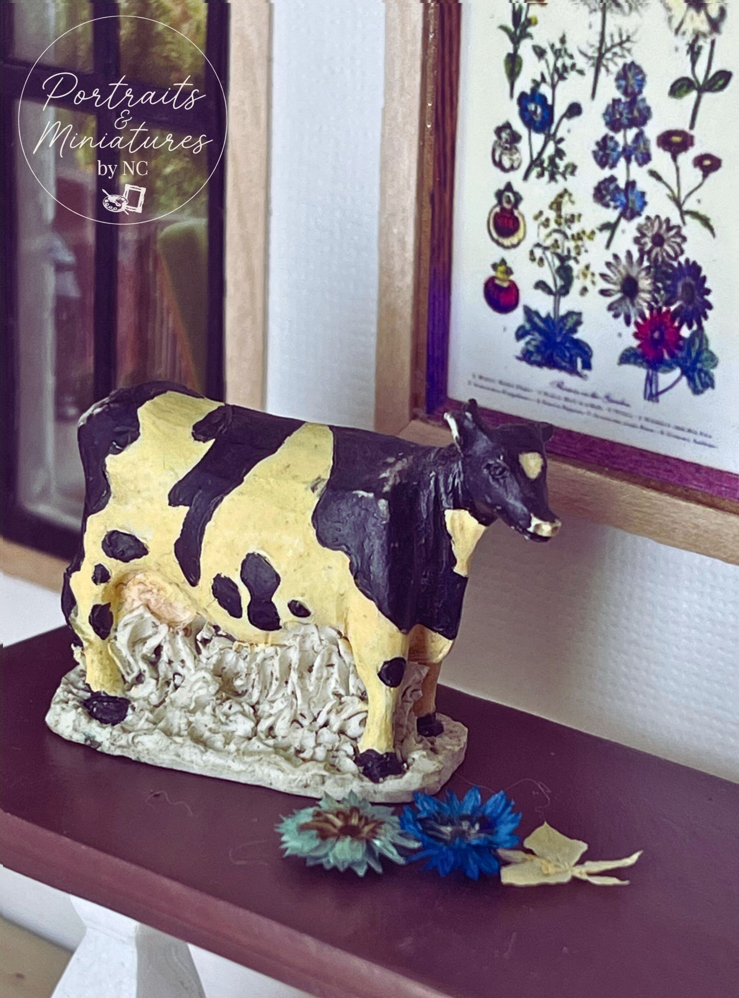 Hand-Sculpted Miniature Farmhouse Cow – 1:12 Scale Dollhouse Decor