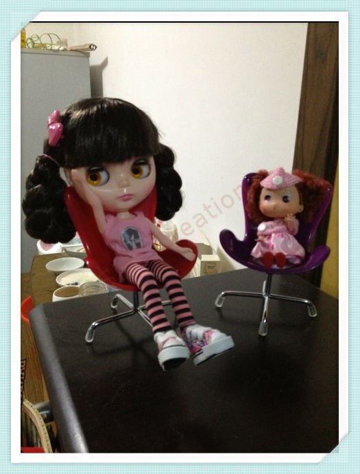 Modern Doll Chairs 1/6 Scale Doll Furniture - Accessories For BJD, Blyth and Barbie Dolls