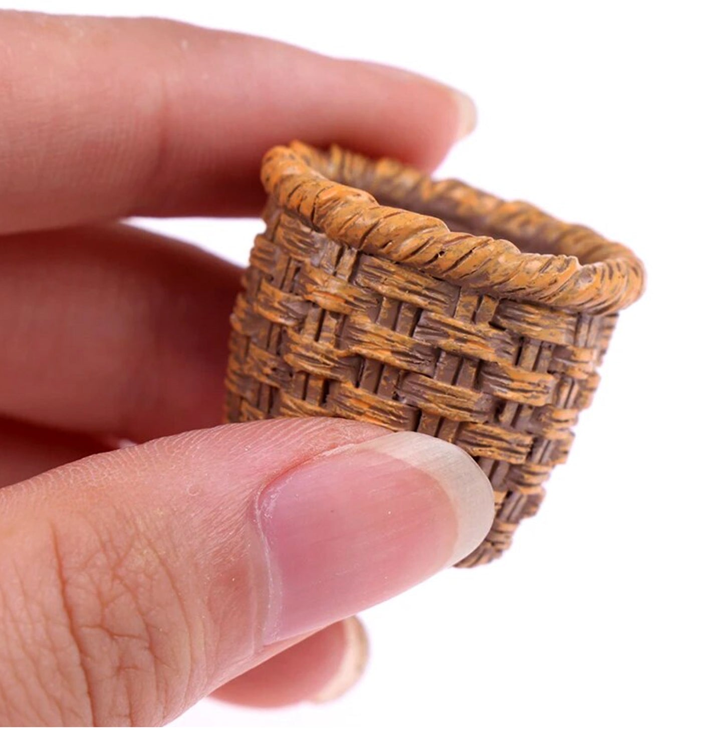 Miniature Dollhouse Basket in hand