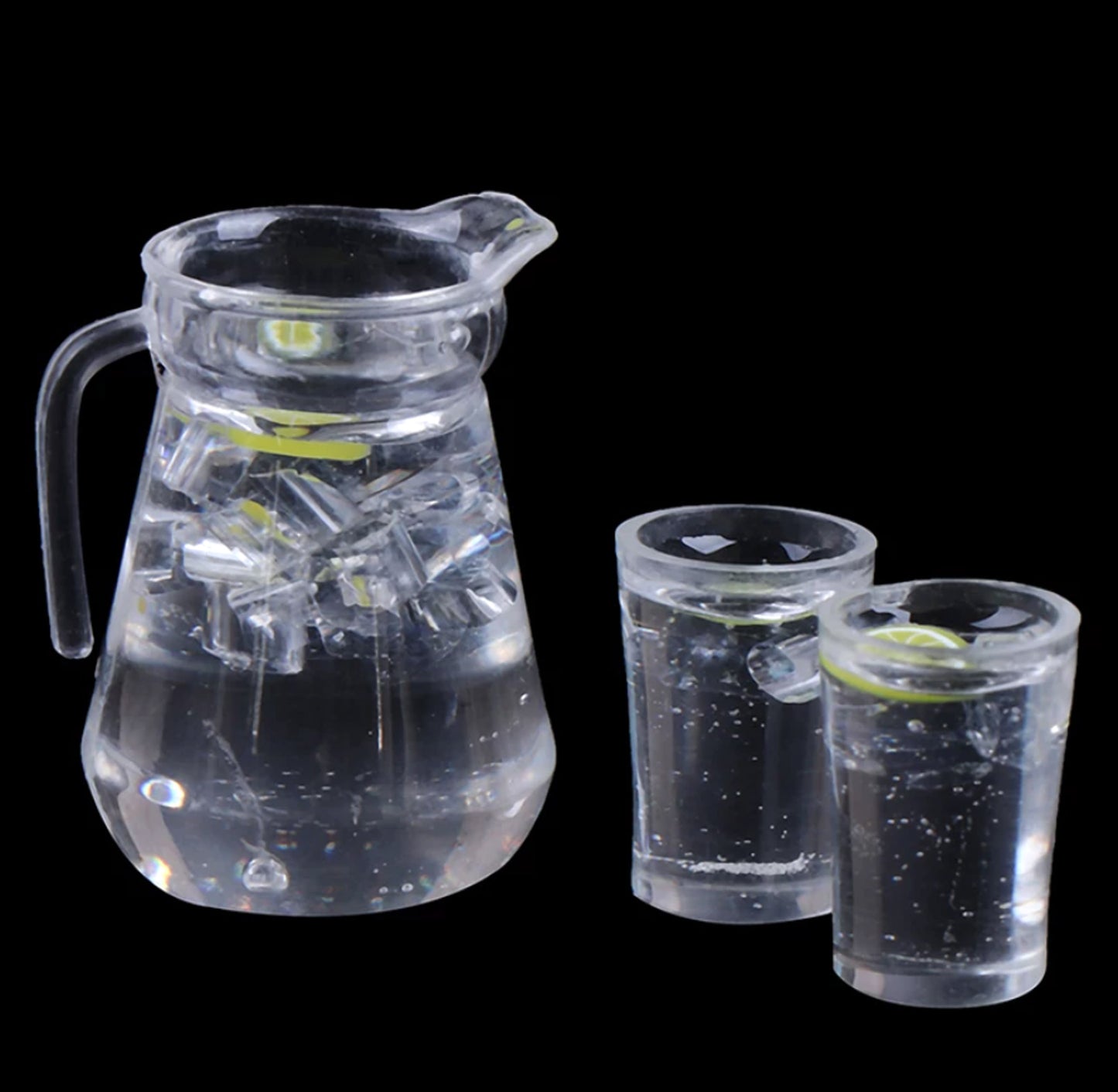 water-pitcher-with-glasses
